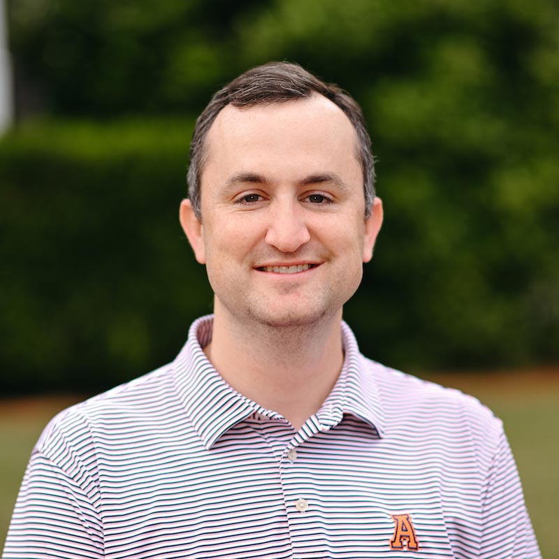 Peyton Alsobrook headshot