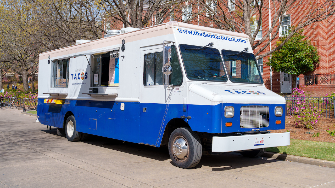 Amsterdam cafe food truck parked on Roosevelt Concourse