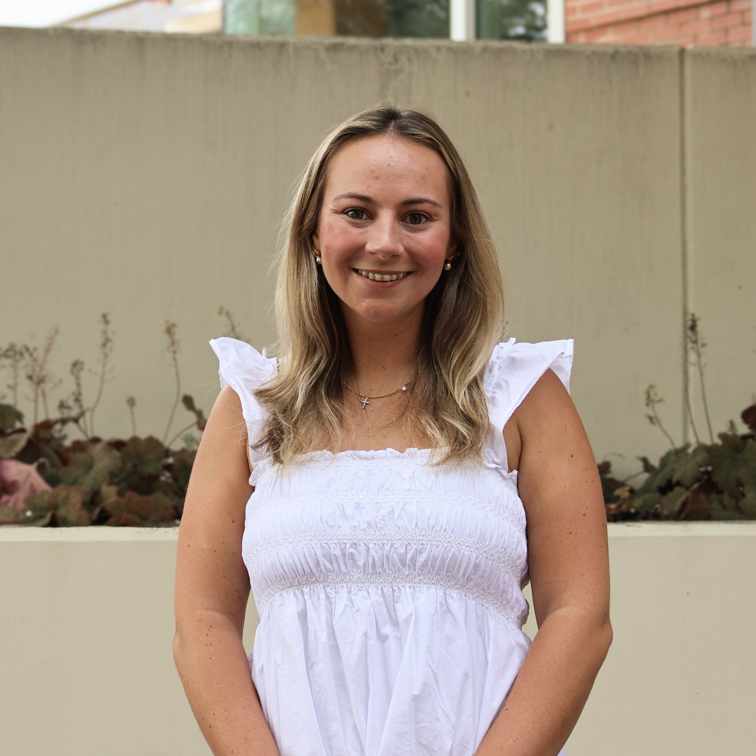 Annie Dailor, Rho Lambda Treasurer